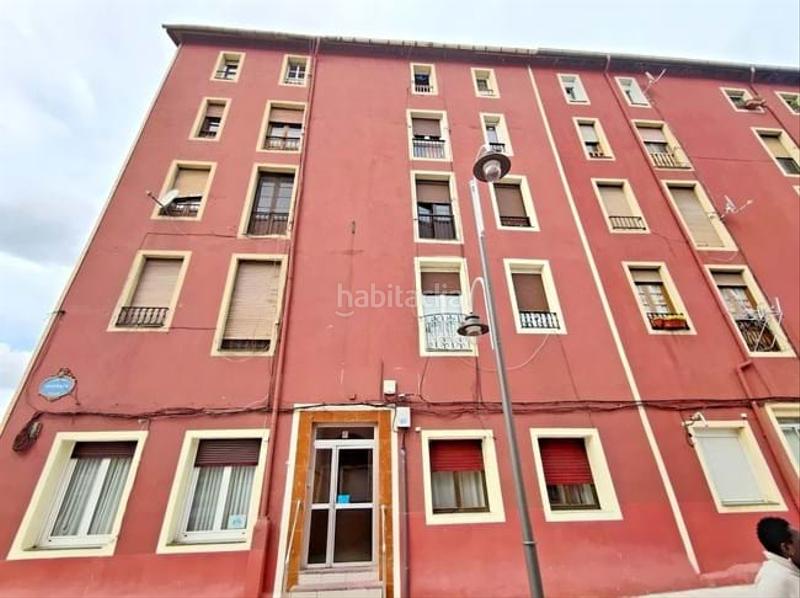 Foto dd58c9b3-67d6-4574-a96d-d8f5435f7c26. Appartamento in calle barinaga in Zorrotza Bilbao