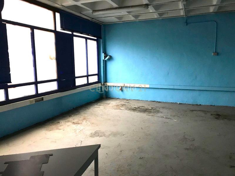 Foto 92f15cae-9f7e-4b30-b3d5-c62a9135f1cb. Nau industrial a padre larramendi a Rekalde Centro Bilbao