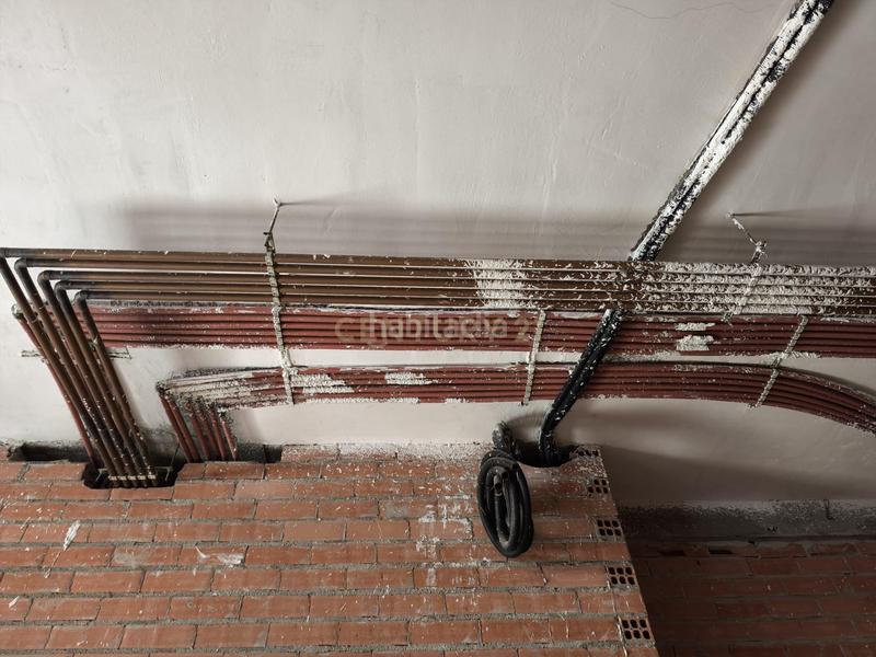 Foto 465ed872-5ce9-40c0-aa0d-78c7a524e411. Local comercial en kolitza mendi venta de local en Galdakao