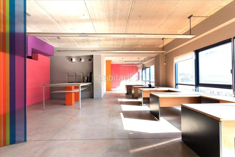 Foto dec6434c-0b1a-4b05-bb61-4136f2d56e9f. Business premise in ribera de axpe in Erandio