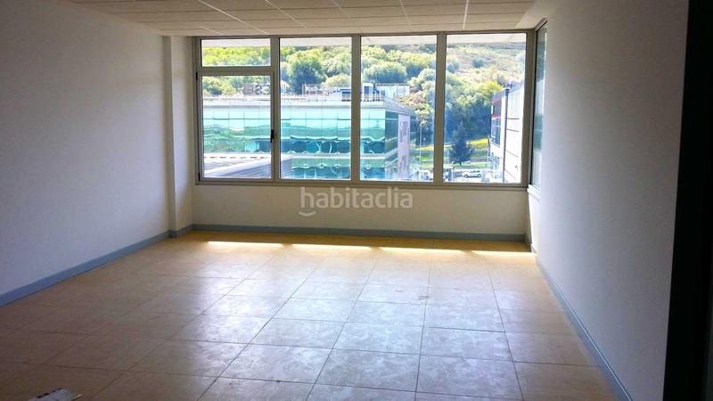 Foto 9c727f01-4d79-4b93-8065-ca787e8a30db. Locale commerciale in enekuribidea in Erandio