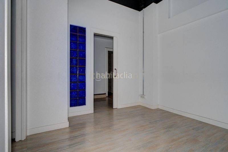 Foto e5d619bc-f1f6-4dd4-9087-72cdef36b86d. Lloguer local comercial a batalla de lepanto 5 a Bilbao