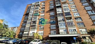Planta baixa a Calle virgen de las vi�as 17. Alquilada hasta 0628  vivienda, amplia 2 pisos unidos en planta