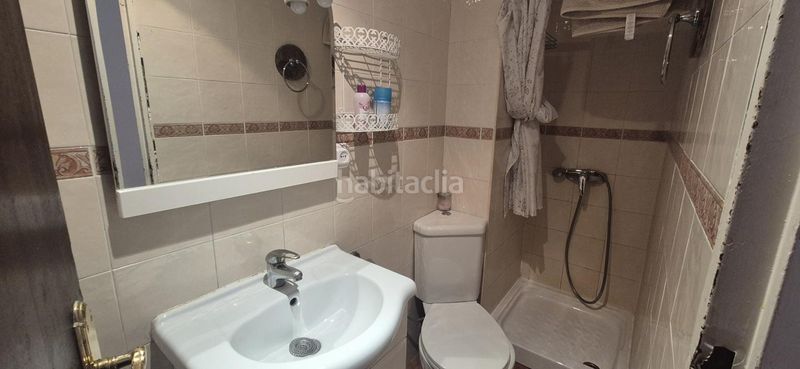 Foto beba6fb4-92f3-4459-b3d1-868899457b1f. Pis amb aparcament a Palos de Moguer Madrid