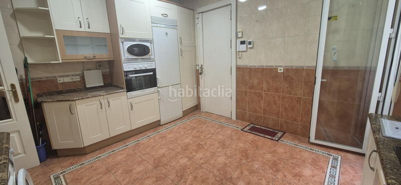 Foto 4876b97f-0d8b-4b6b-88fc-304c1ad569d7. Pis amb calefacció a Argüelles Madrid