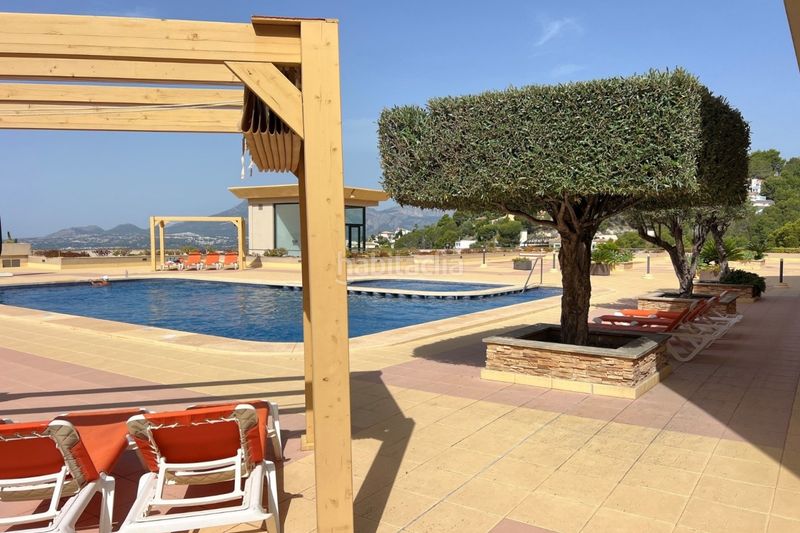Foto a2b6824b-3470-4bd2-b95c-f9a860524585. Pis amb calefacció aparcament piscina a Altea hills Altea