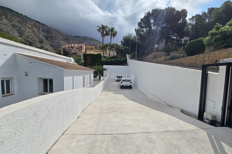 Foto 0c77553e-2c00-4e47-8e24-3b95e675baef. Casa amb calefacció aparcament piscina a Altea la vella Altea