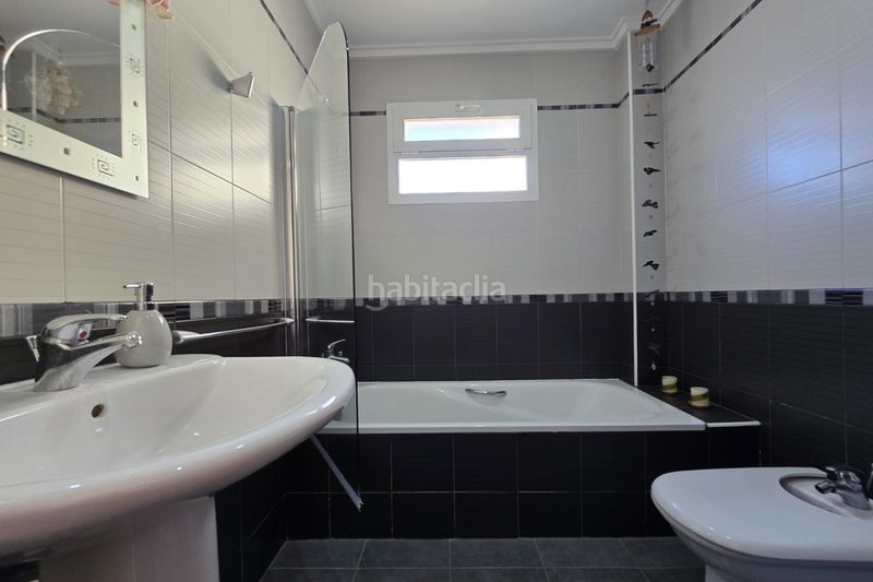 Foto 0d4c9a66-ae1d-4770-9507-91383e3375ac. Casa amb calefacció aparcament piscina a Altea la vella Altea