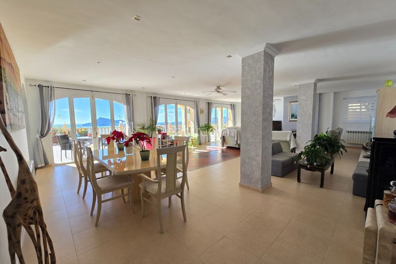 Foto b60c9c77-f2ca-49df-861a-ff5239e6a4a3. Casa amb calefacció aparcament piscina a Altea la vella Altea