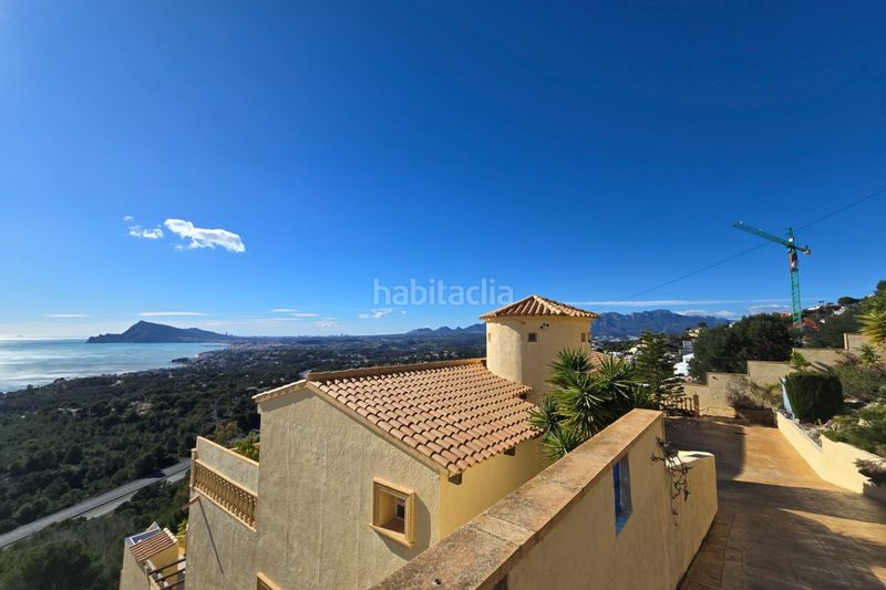 Foto d8a3875d-de34-40b6-a48e-2f9dab33457c. Casa amb calefacció aparcament piscina a Altea la vella Altea