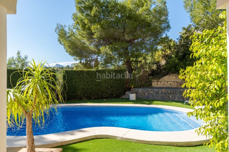 Foto ba6017ef-2942-4afd-bd54-7f0e9a046556. Casa amb calefacció aparcament piscina a Altea la vella Altea