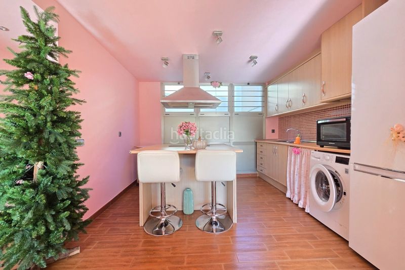 Foto 1fae2d01-a61d-4263-8f1b-bb87a9d1abef. Casa amb calefacció aparcament piscina a Altea la vella Altea