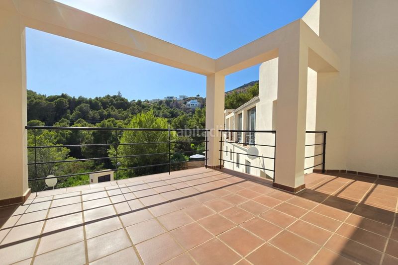 Foto 24b43e22-8183-4ff2-bdf8-30f5ee7bf372. Casa amb calefacció aparcament piscina a Altea la vella Altea