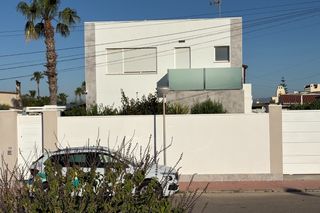 Casa a Parque Acuático - Sector 25