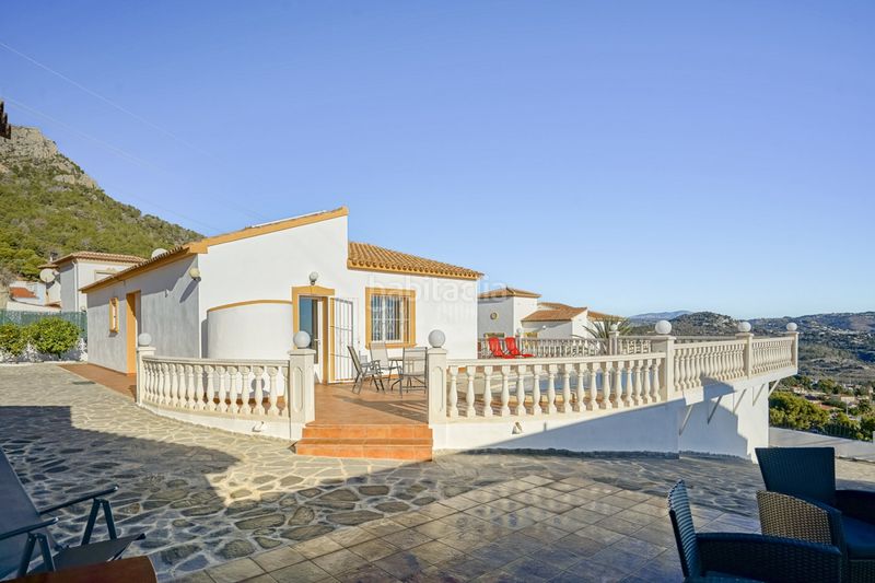 Foto 8e7ef935-c06c-4420-aeb4-bf8270e8a0ae. Casa amb calefacció a Oltamar - Cucarres Calp