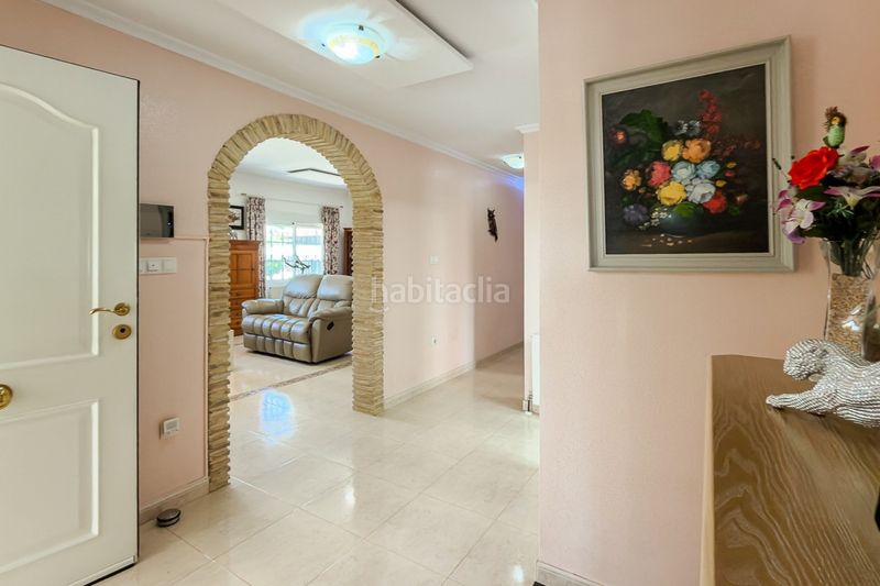 Foto be7420c1-3bf1-44a0-ab09-76bbe311ff9d. Casa amb calefacció aparcament piscina a Catral