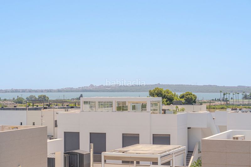 Foto ce592e83-dd96-44d2-b934-d1cbd6b967c2. Pis amb calefacció aparcament piscina a Pueblo Bravo Rojales