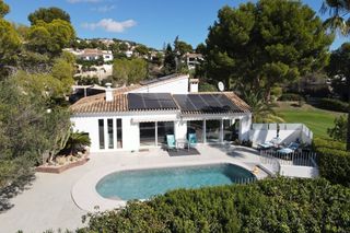 Maison à La Viña-Montemar-San Jaime. Introduccioacutensituada en primera liacutenea del prestigioso c