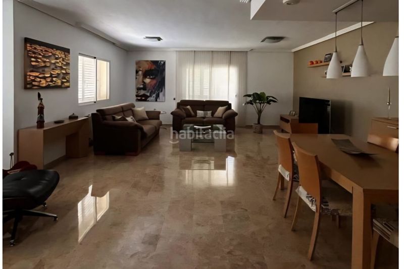 Foto ed801076-2762-467e-8a77-c66142f24552. Casa amb piscina a Rincón Alto Benidorm