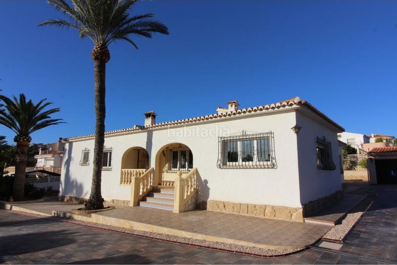 Foto 58da38ff-a9b8-4311-9cd7-ffdf89b435d2. Casa amb calefacció aparcament piscina a La Fustera Benissa