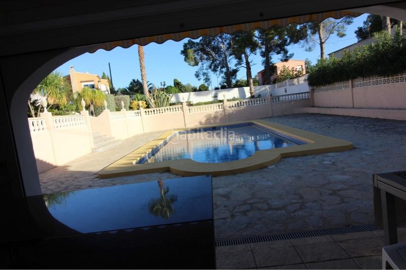 Foto ac8e64d6-979c-47d8-a3fd-6acec78d6408. Casa amb calefacció aparcament piscina a La Fustera Benissa