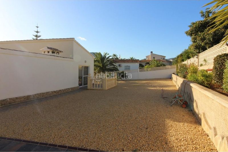 Foto c384d38c-56ae-4a99-909a-7ac9f32e93cf. Casa amb calefacció aparcament piscina a La Fustera Benissa