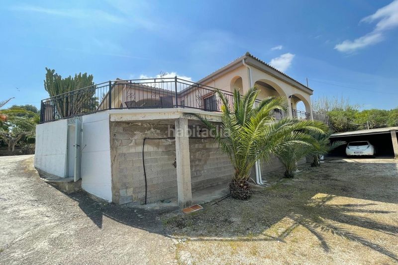 Foto 819209c1-e12c-4946-87e0-569c4ff59462. Casa amb calefacció aparcament a Jubalcoi Elche / Elx