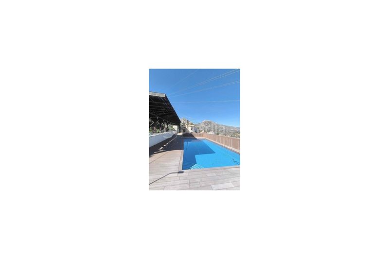 Foto 4bc74645-2cc5-4c99-9102-76920dbada8a. Casa amb aparcament piscina a Maryvilla Calp