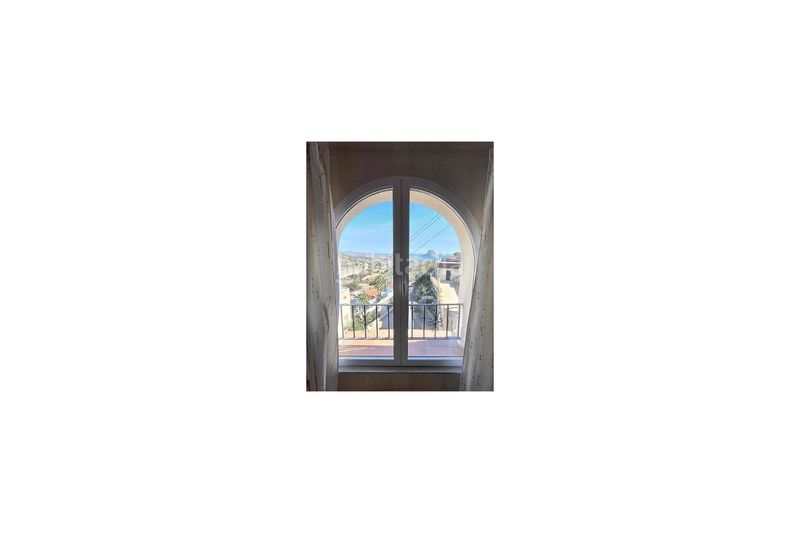 Foto 82028183-3d51-4b72-ac22-93fbba878fd2. Casa amb aparcament piscina a Maryvilla Calp