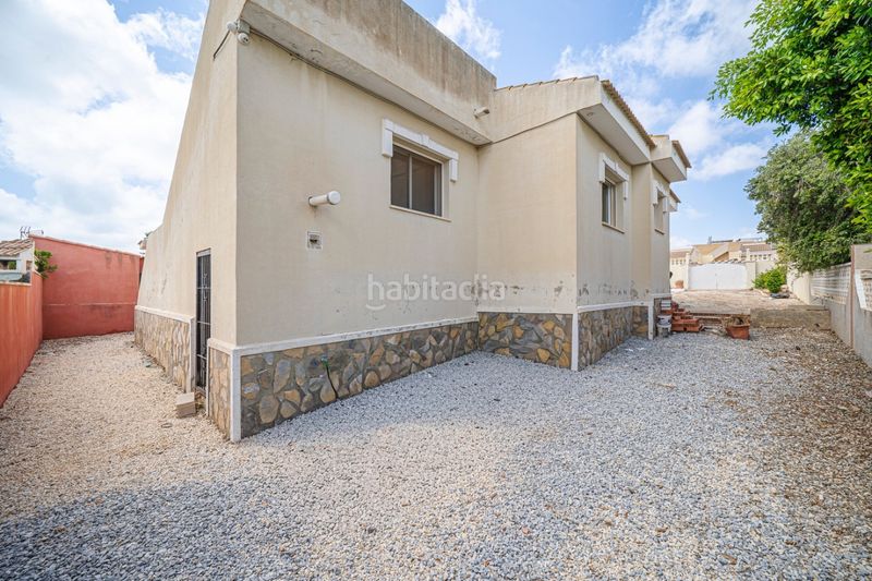 Foto 18448f23-57ab-4424-a805-354613b59e15. Casa amb calefacció aparcament piscina a La Fiesta Rojales
