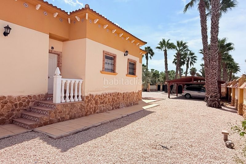 Foto 8a9c08d2-c188-4942-811a-4820b9423d0a. Casa amb calefacció aparcament piscina a Catral