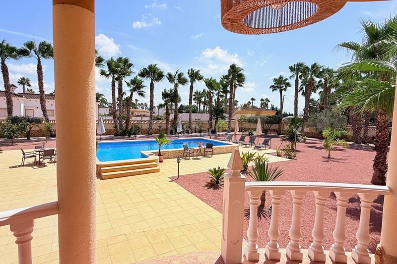 Foto c96b5491-f0a5-4391-b102-8b50dddfb20a. Casa amb calefacció aparcament piscina a Catral