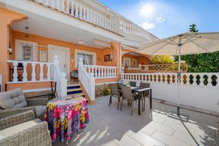 Casa a Doña Pepa. Encantadora casa adosada de 3 dormitorios en dontildea pepa, ciu