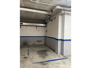 Autoparkplatz in Carrer d'orist 19. Plaa d'aparcament en venda al sector nord vic