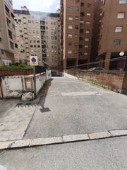 Lloguer Aparcament cotxe  Calle virgen de la cinta. Plaza de garaje en los remedios