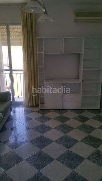 Foto 0fd8159f-bf91-4bbd-ae88-990a2e77b6dd. Rent flat in Doctor Barraquer - G. Renfe - Policlínico Sevilla