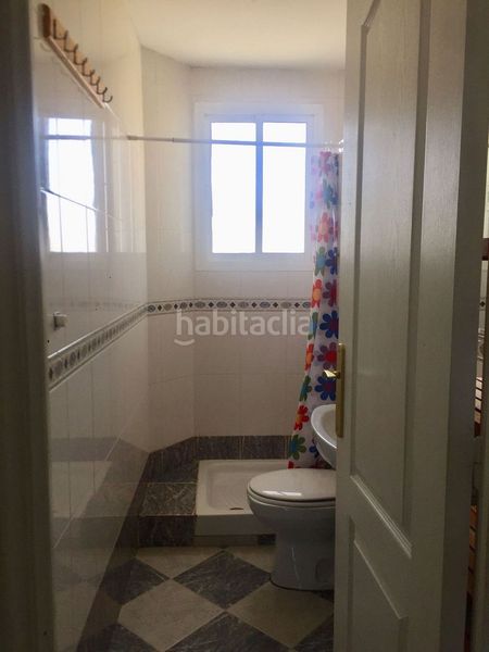 Foto 17d38866-5efd-43ba-895e-339afc8e8f9f. Rent flat in Doctor Barraquer - G. Renfe - Policlínico Sevilla