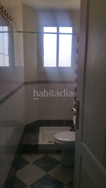 Foto 259e1b27-5b9e-4b17-a877-ebf0a059e754. Rent flat in Doctor Barraquer - G. Renfe - Policlínico Sevilla