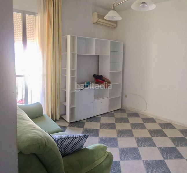Foto 5e1df5c2-ccc7-4b65-b174-30d681ef8217. Rent flat in Doctor Barraquer - G. Renfe - Policlínico Sevilla