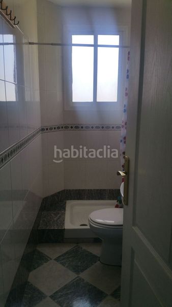 Foto 619426e0-499e-4378-9765-f2b05967c861. Rent flat in Doctor Barraquer - G. Renfe - Policlínico Sevilla