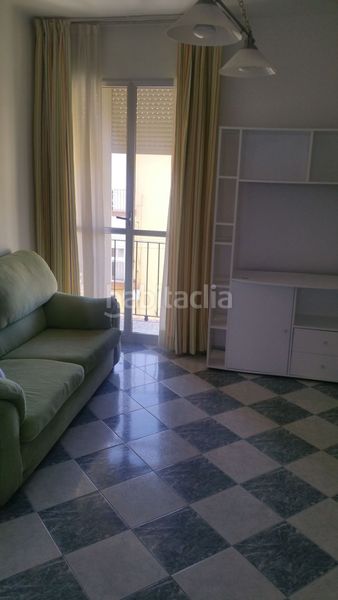 Foto 98543142-b0a7-4d0b-97f6-a53f03fcf4af. Rent flat in Doctor Barraquer - G. Renfe - Policlínico Sevilla