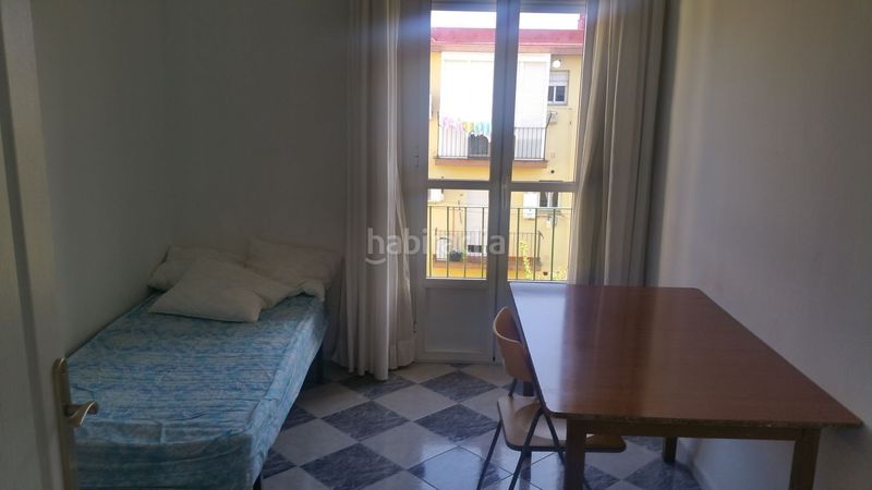 Foto be418d60-79a2-4c61-8bea-ae89dfc28319. Rent flat in Doctor Barraquer - G. Renfe - Policlínico Sevilla