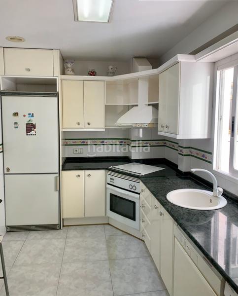 Foto 58d0d86b-0934-42db-acc1-7d1ba6a3a535. Piso  centrico con buenas vistas en Plaza de Toros-Avenida Chapí-Trinquete Elda