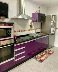 Masía en Petrer. Casa unifamiliar de dos plantas