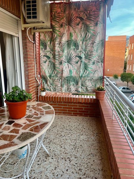 Foto 1983242e-7ad2-4840-ac00-300cb1cafd69. Etagenwohnung mit heizung in Las Trescientas-San Francisco-Ciudad Vergel Elda