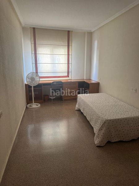 Foto e1a4ecbb-216a-4ca9-94e7-70e72bfb2464. Miete etagenwohnung in Centro Elda