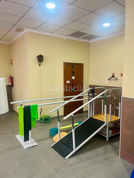 Foto 5674e2c9-b8bb-4fd3-b085-802af18a741f. Local comercial a Plaza Castelar - Mercado Central Elda