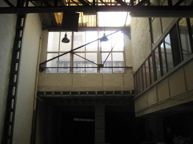 Foto 34f50c4a-80d2-4ba0-88ce-2c439afaf25a. Nau industrial a Centro Elda