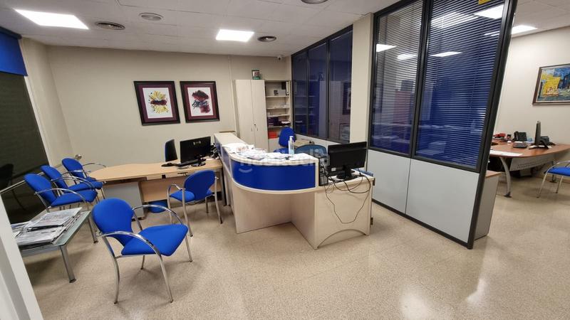 Foto 56e9ab85-27e3-437b-9cef-b7f2284b8c75. Affitto locale commerciale in Centre Mollet del Vallès