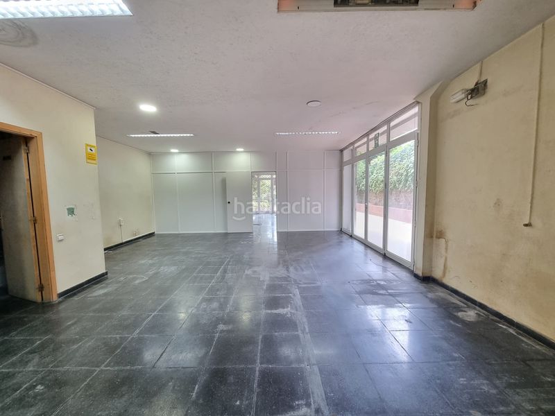 Foto e4a33a52-5586-4117-9122-57a49443cfc0. Affitto locale commerciale in Montornès del Vallès